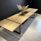 VIKINGSKIP - HELTRE EIK SPISEBORD MED 2 TILLEGGSPLATER thumbnail